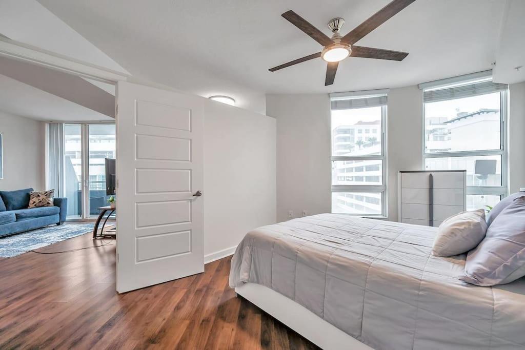 Luxury Apt 3 Mins To Dt Tampa -Pool-Gym-Balcony Dış mekan fotoğraf